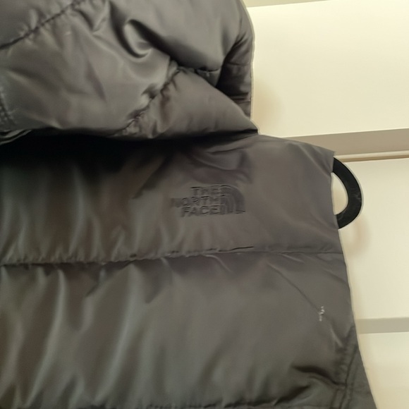 The North Face Black Hooded Vest - Picture 5 of 5